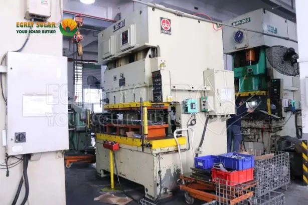 Trapezoid Metal Solar Roof Clamp